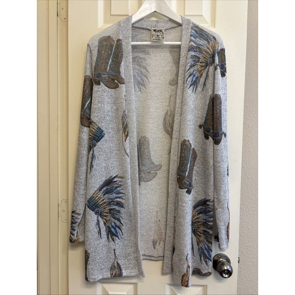 Vocal Sweater - Picture 12 of 16